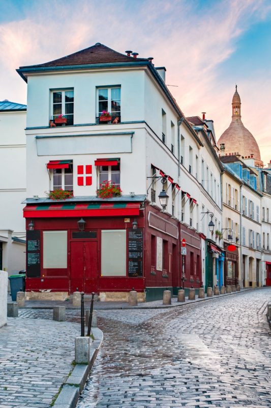 The morning view of Le Consulat cafe in Montmartre